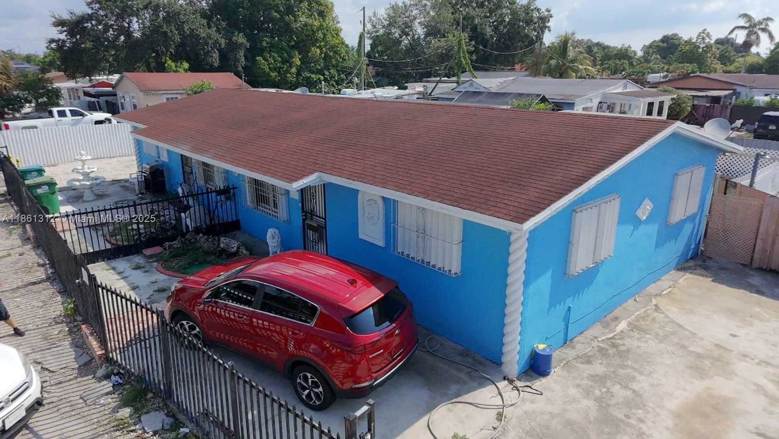 Small Image of 3121 NORTH WEST 103RD ST, Miami Number 20
