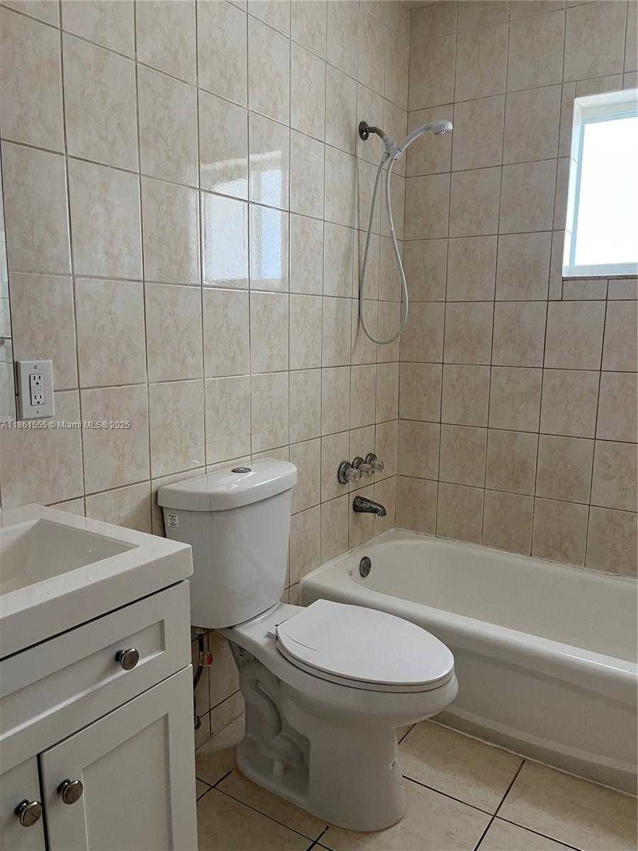 Small Image of 1709 NORTH WEST 22ND CT #2, Miami Number 4
