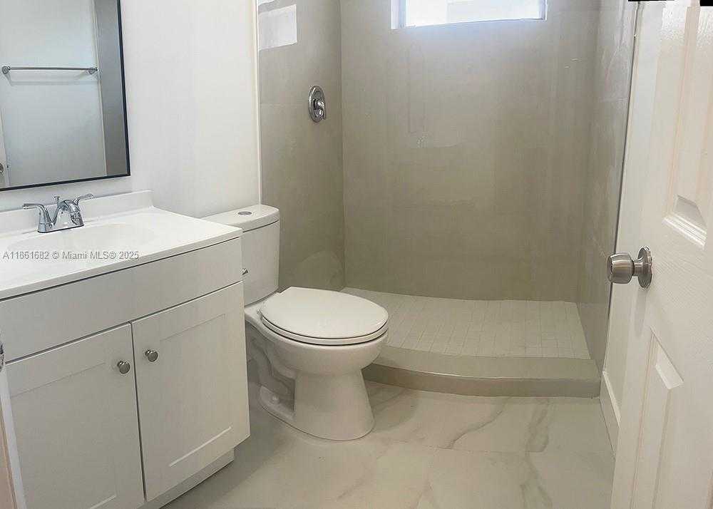 Small Image of 1831 NORTH WEST 41ST ST, Miami Number 16