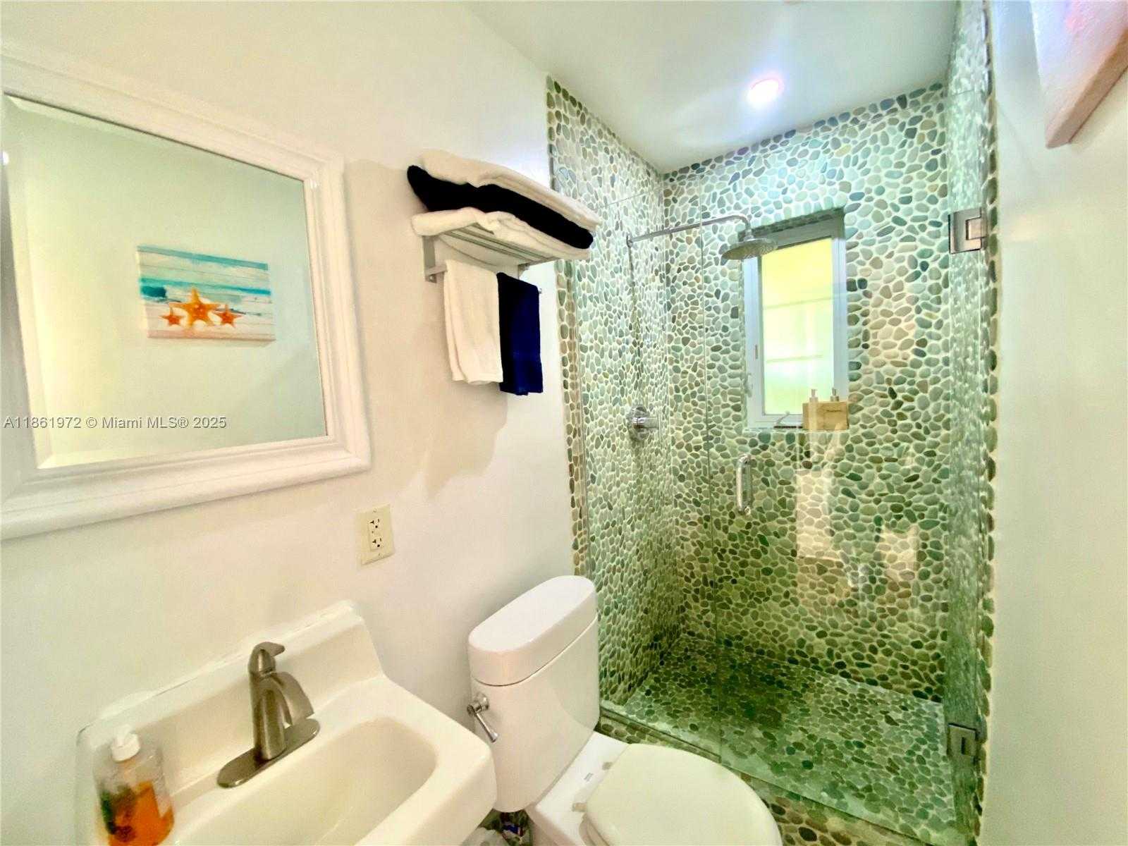 Small Image of 747 LENOX AVE, Miami Beach Number 15