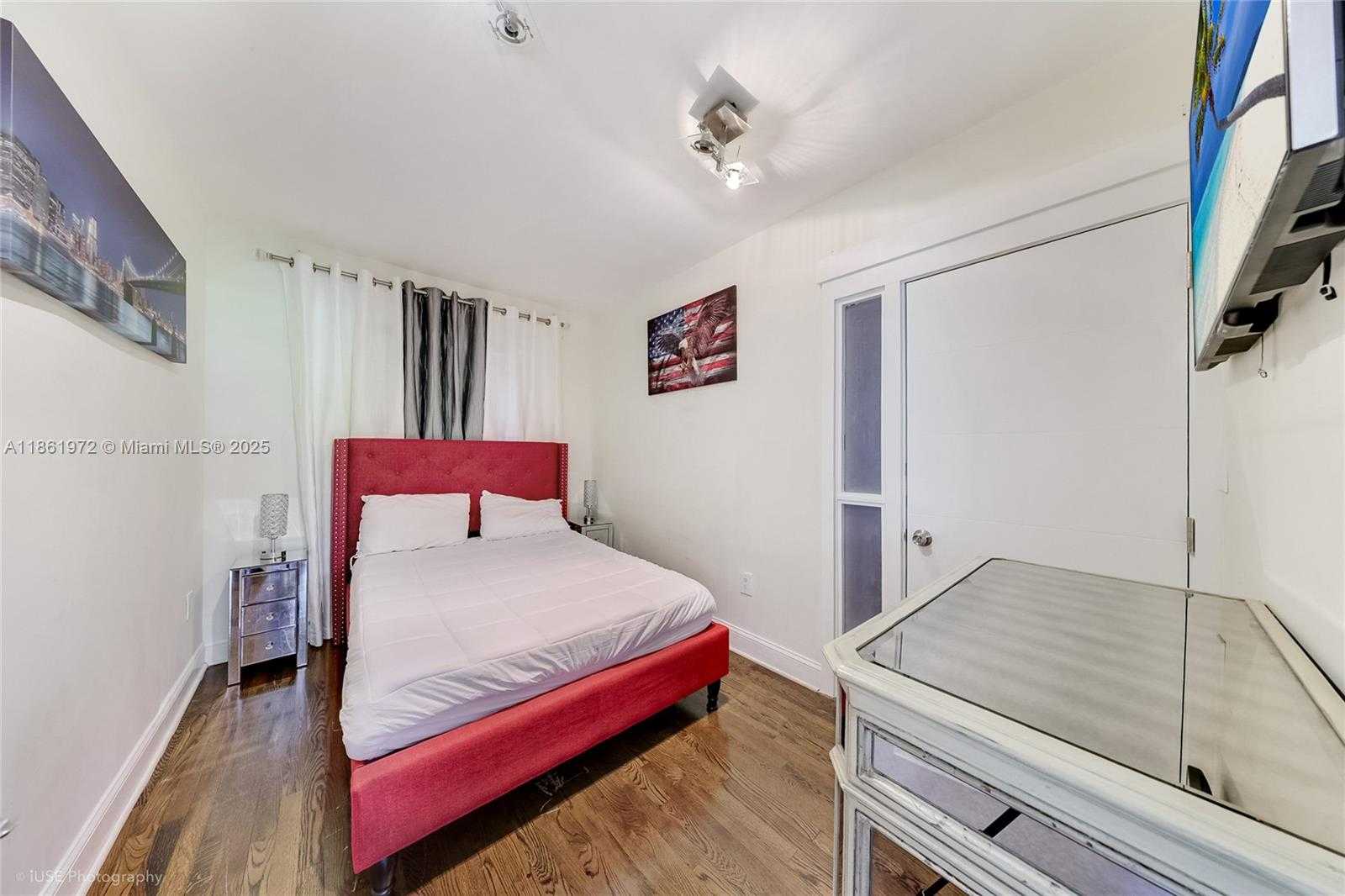 Small Image of 747 LENOX AVE, Miami Beach Number 21