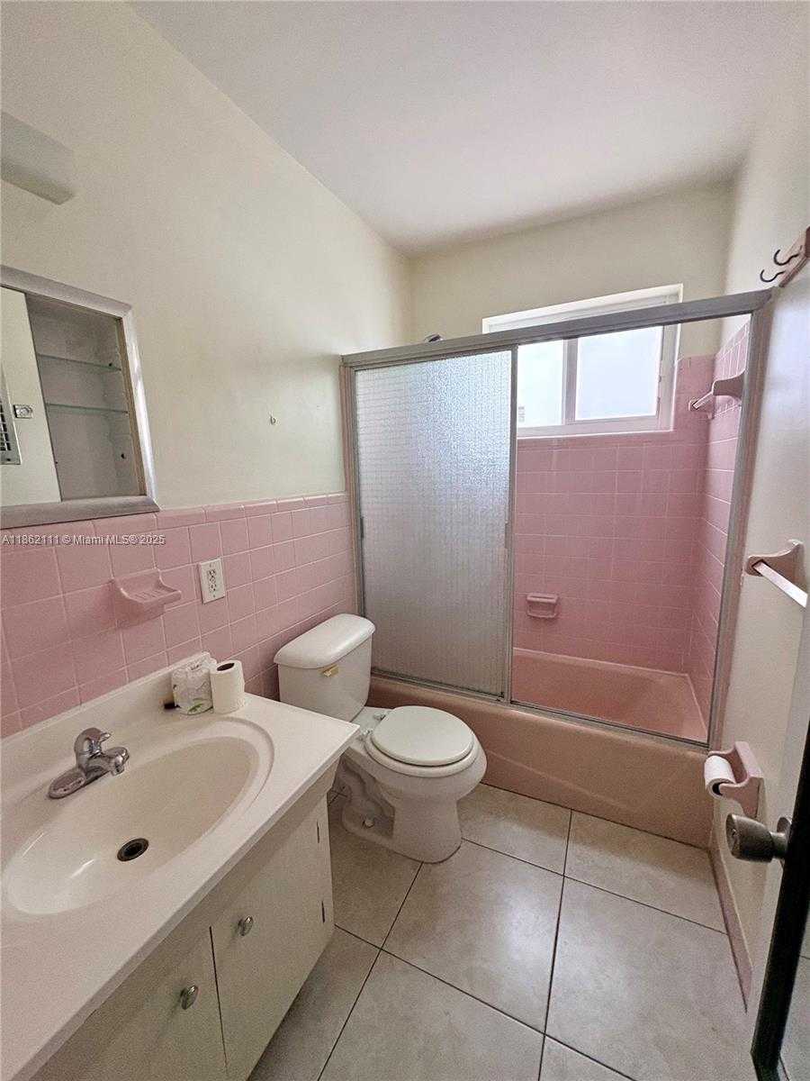 Small Image of 5131 NORTH EAST 18TH TER, Fort Lauderdale Number 11