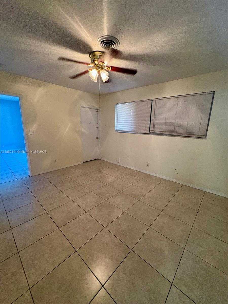 Small Image of 5131 NORTH EAST 18TH TER, Fort Lauderdale Number 13