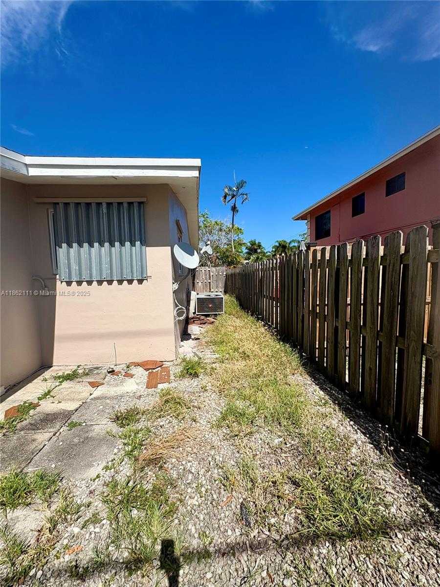 Small Image of 5131 NORTH EAST 18TH TER, Fort Lauderdale Number 15