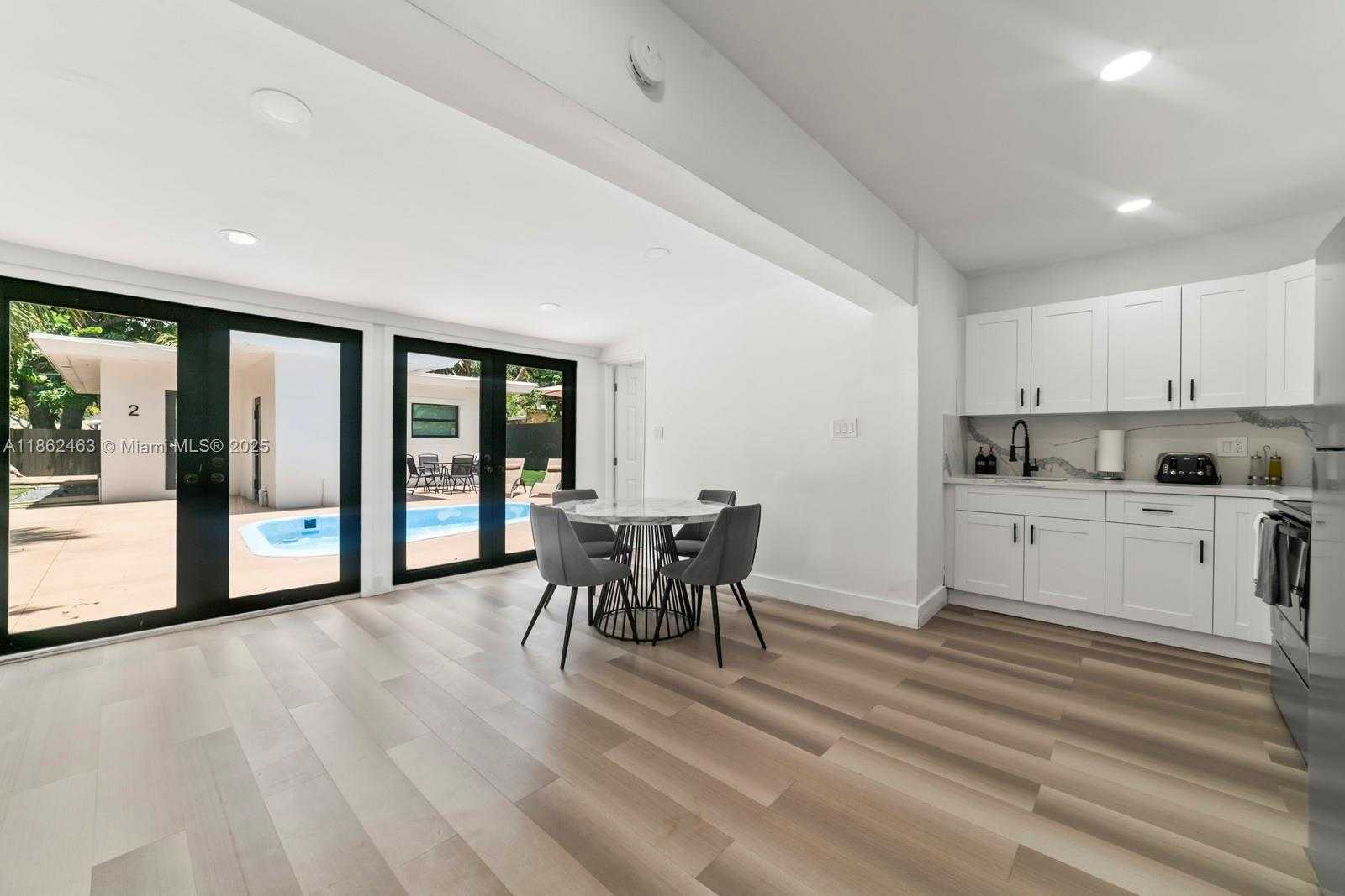 Small Image of 509 SOUTH EAST 19TH ST #3, Fort Lauderdale Number 11
