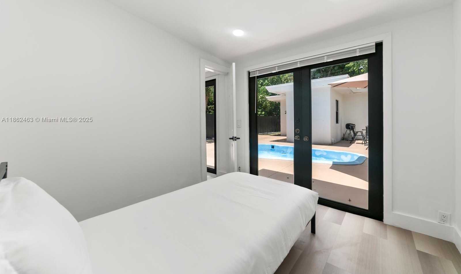 Small Image of 509 SOUTH EAST 19TH ST #3, Fort Lauderdale Number 13