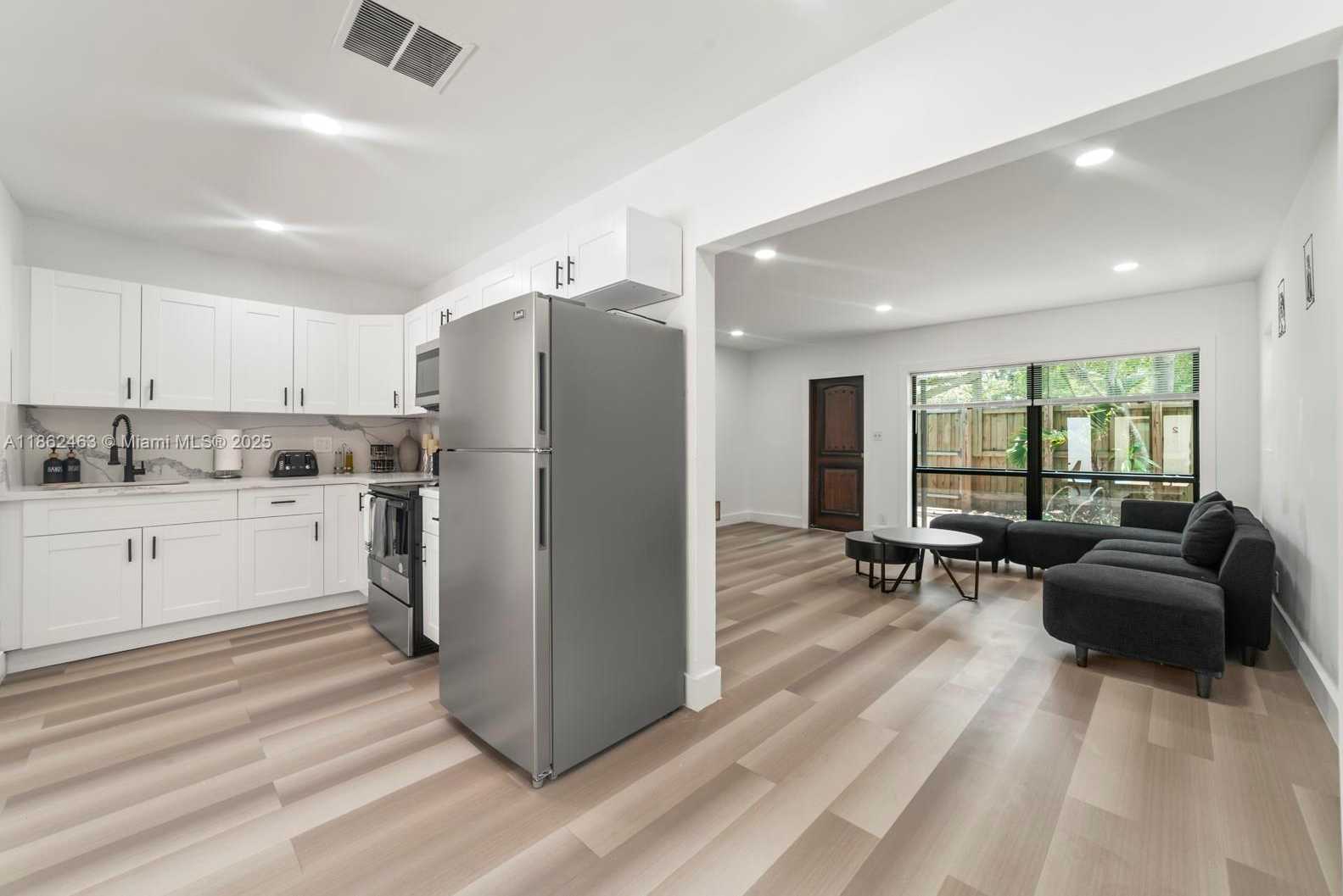 Small Image of 509 SOUTH EAST 19TH ST #3, Fort Lauderdale Number 17