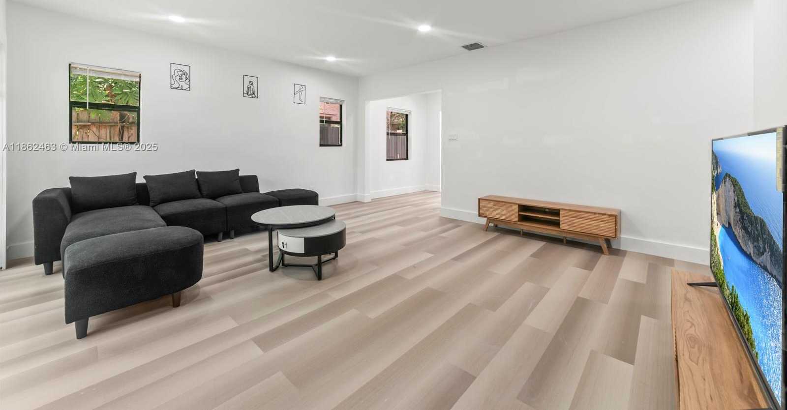 Small Image of 509 SOUTH EAST 19TH ST #3, Fort Lauderdale Number 19