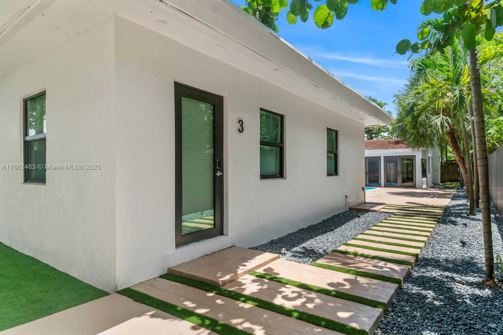 Small Image of 509 SOUTH EAST 19TH ST #3, Fort Lauderdale Number 7