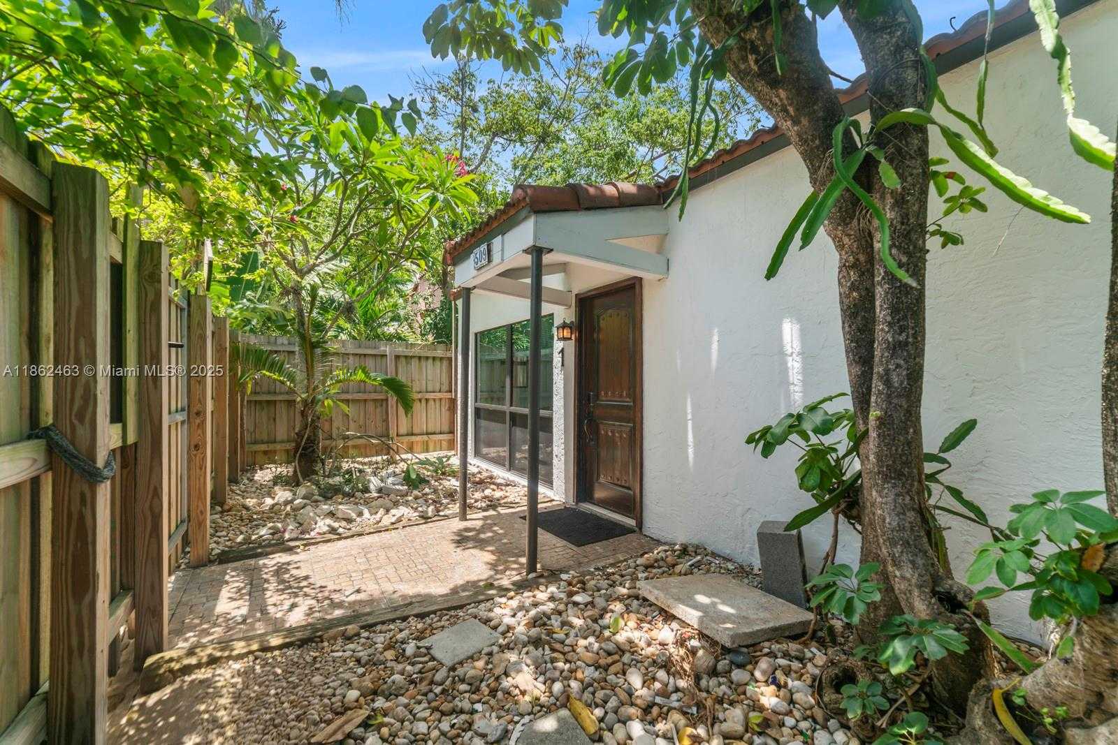 Small Image of 509 SOUTH EAST 19TH ST #3, Fort Lauderdale Number 8