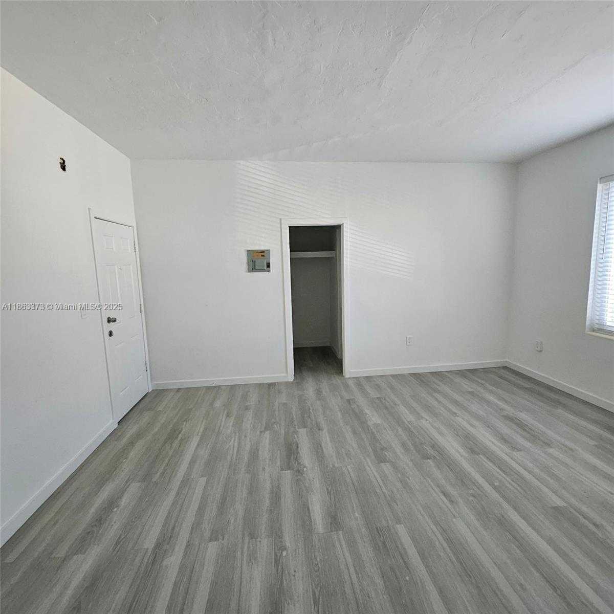 Small Image of 1115 EUCLID AVE, Miami Beach Number 19