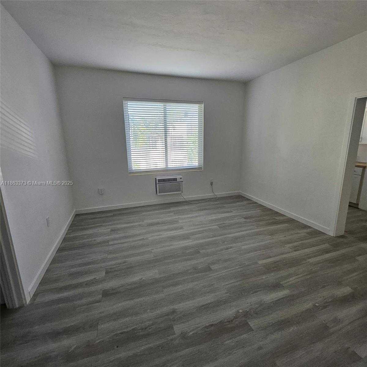 Small Image of 1115 EUCLID AVE, Miami Beach Number 22