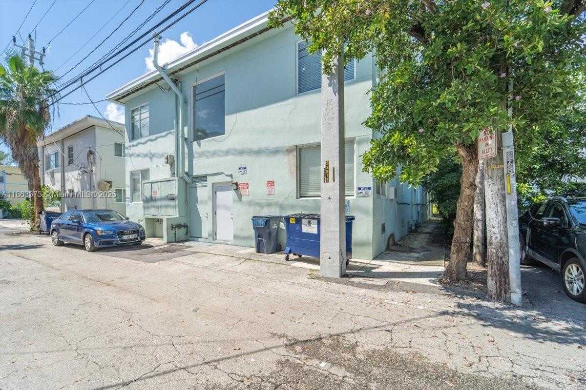 Small Image of 1115 EUCLID AVE, Miami Beach Number 5