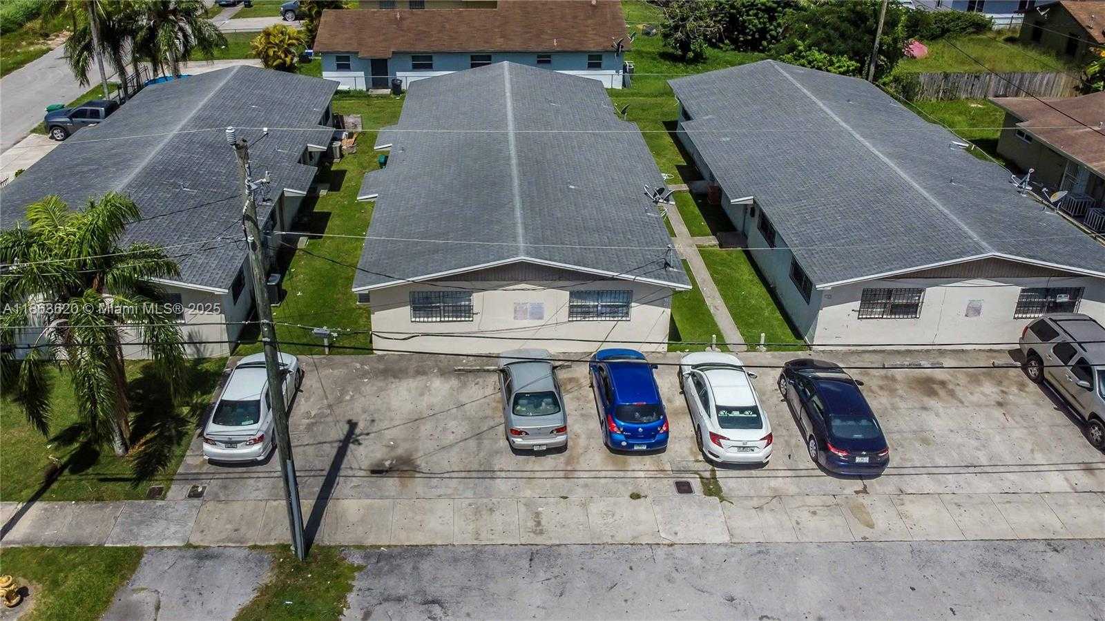 Small Image of 514 NORTH WEST 7TH AVE, Florida City Number 4