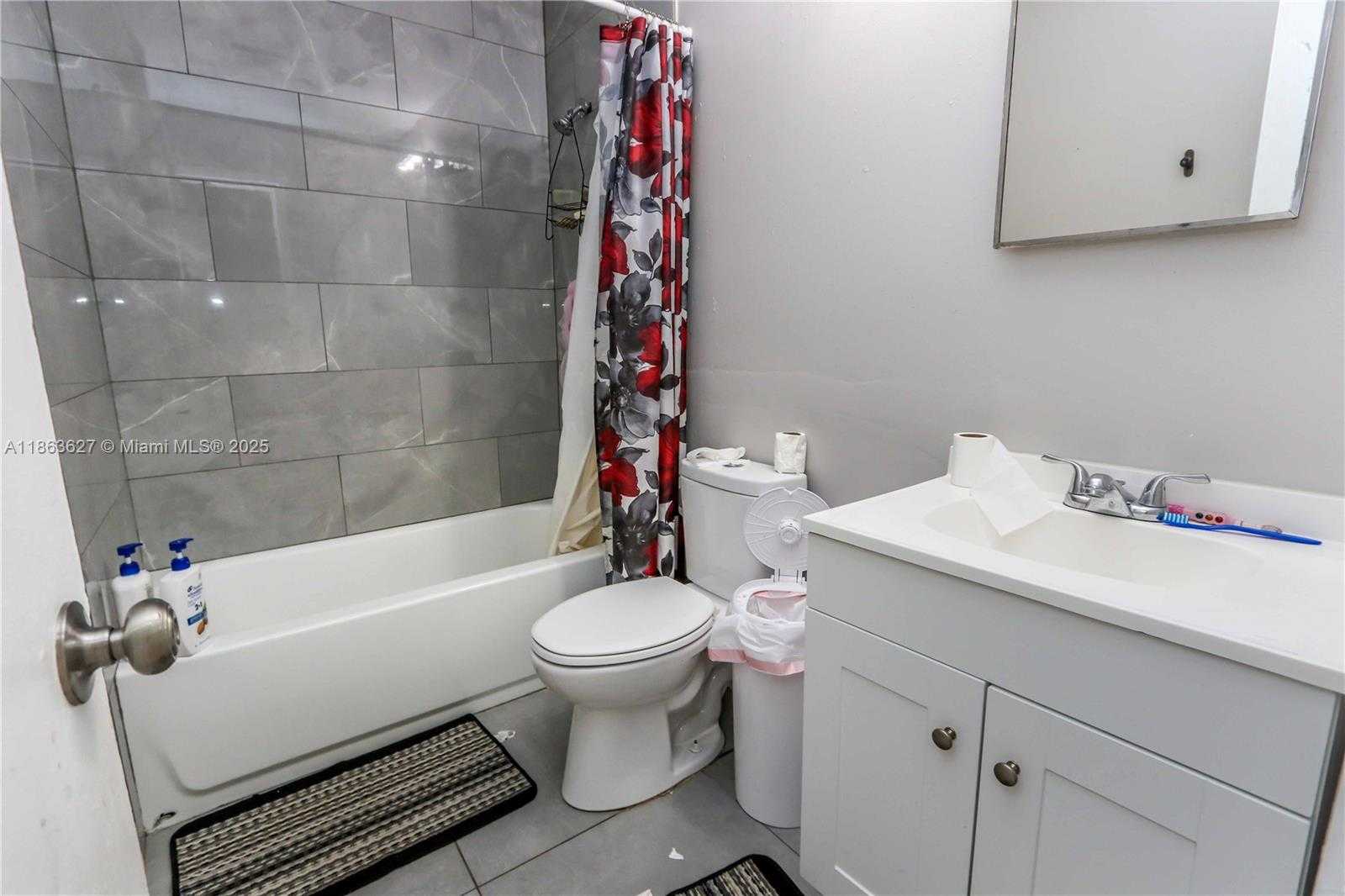 Small Image of 520 NORTH WEST 7TH AVE, Florida City Number 17