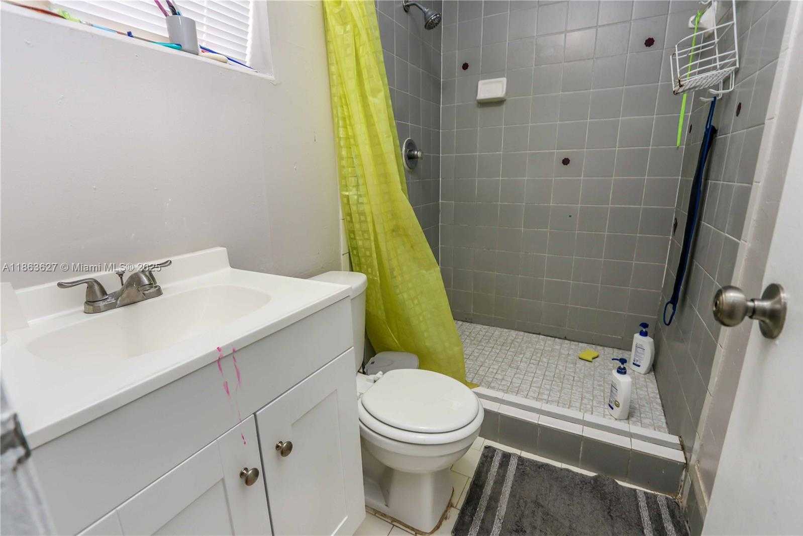 Small Image of 520 NORTH WEST 7TH AVE, Florida City Number 18