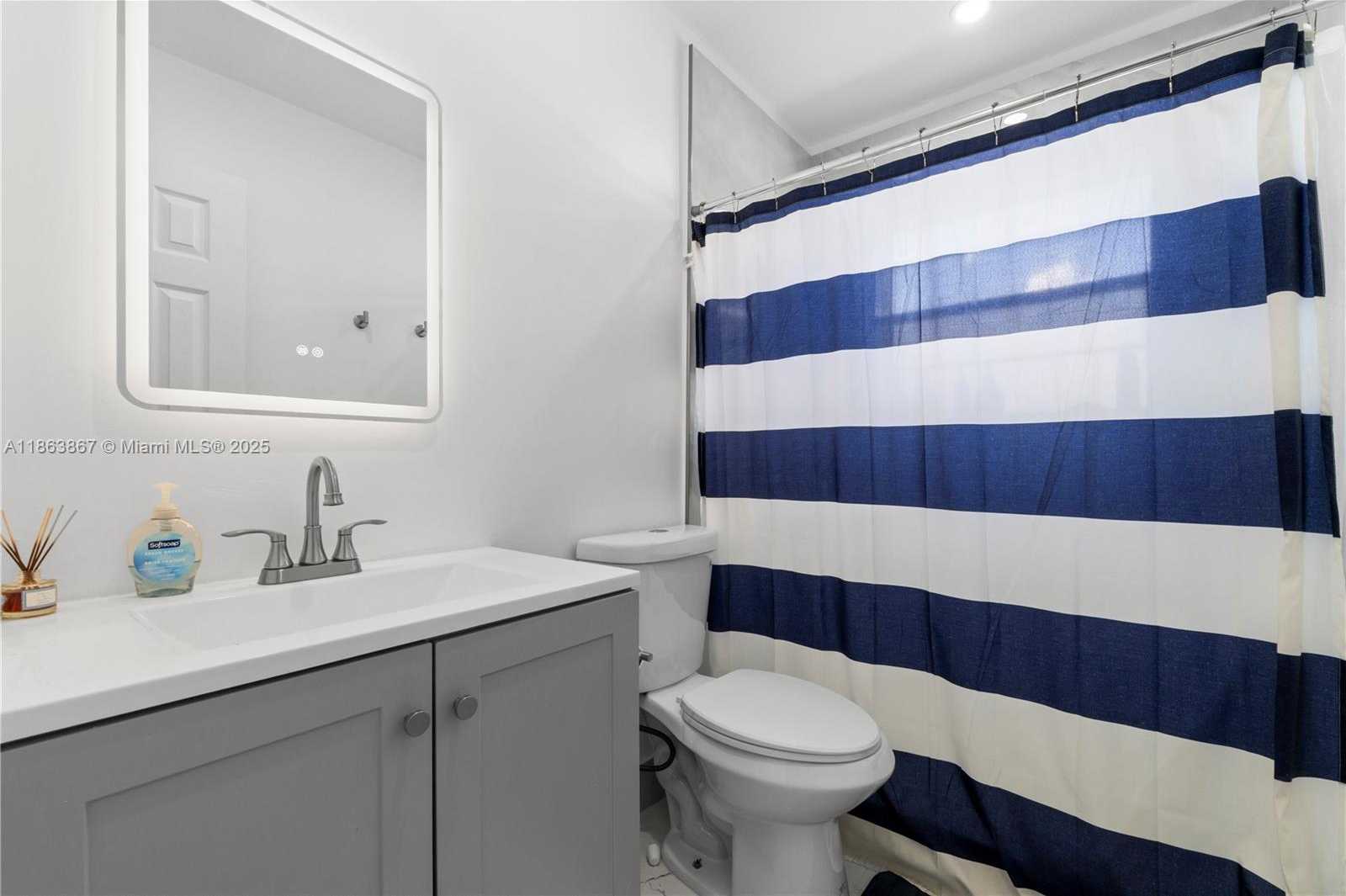Small Image of 2100 NORTH 14TH AVE #2, Hollywood Number 8