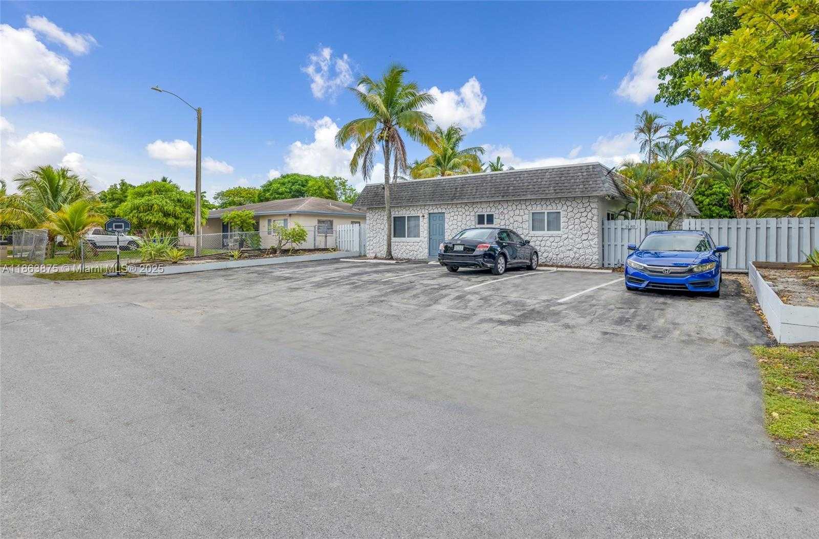 Small Image of 1480 NORTH WEST 20TH CT #4, Fort Lauderdale Number 2