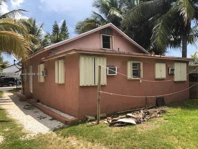 Small Image of 8044 NORTH WEST 1ST PL #4, Miami Number 5