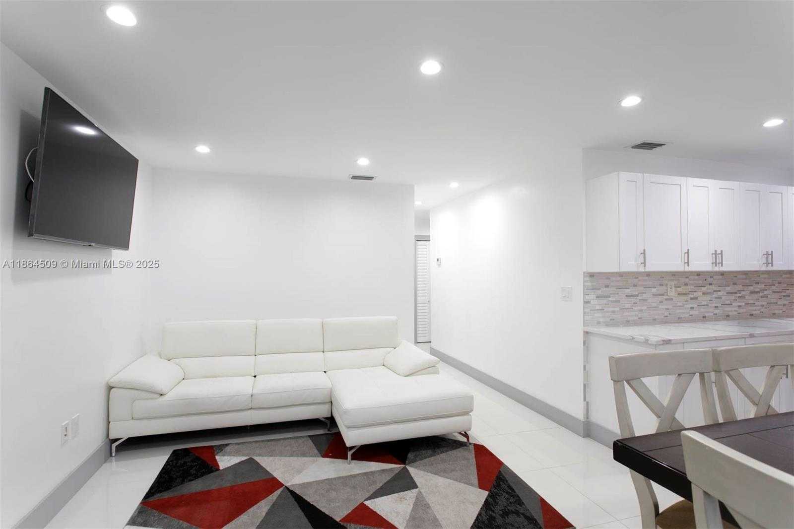 Small Image of 1027 NORTH WEST 28TH AVE #2, Miami Number 13