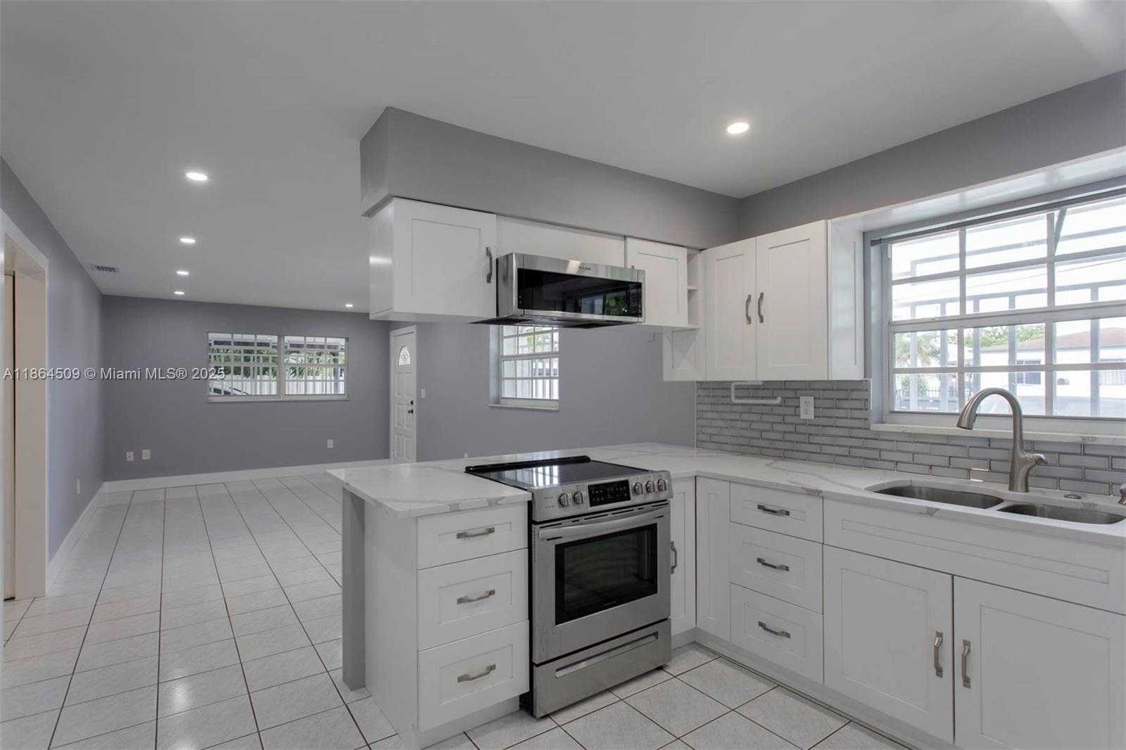 Small Image of 1027 NORTH WEST 28TH AVE #2, Miami Number 5