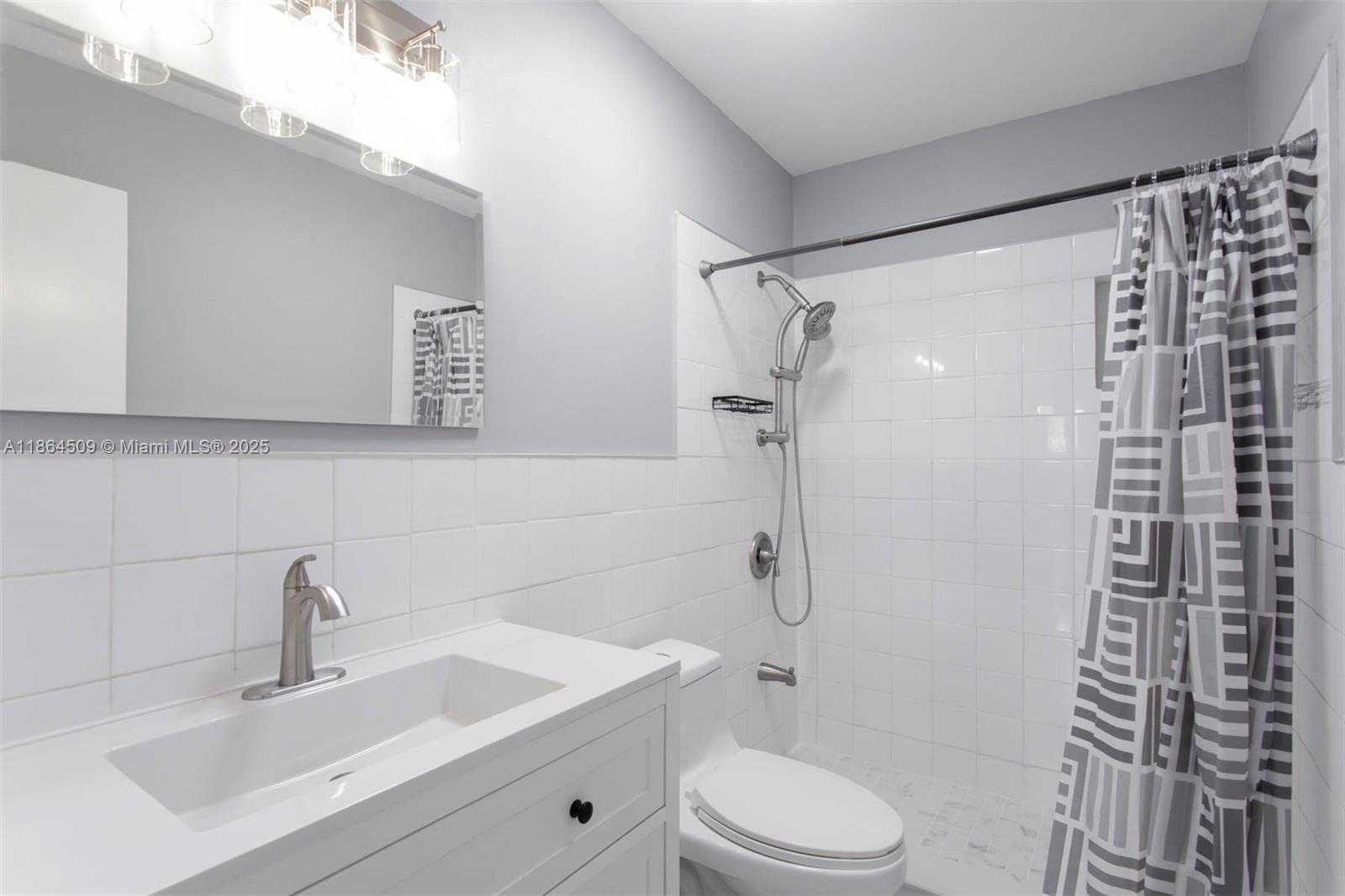 Small Image of 1027 NORTH WEST 28TH AVE #2, Miami Number 9