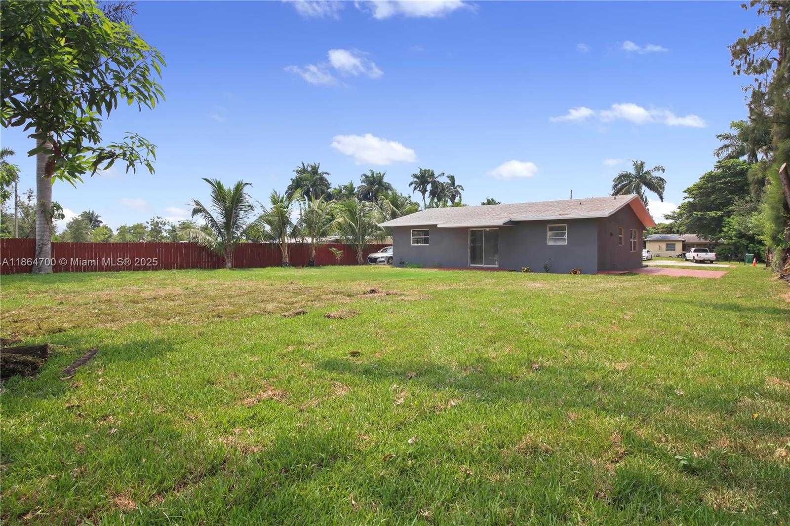 Small Image of 11715 NORTH WEST 22ND CT, Miami Number 11