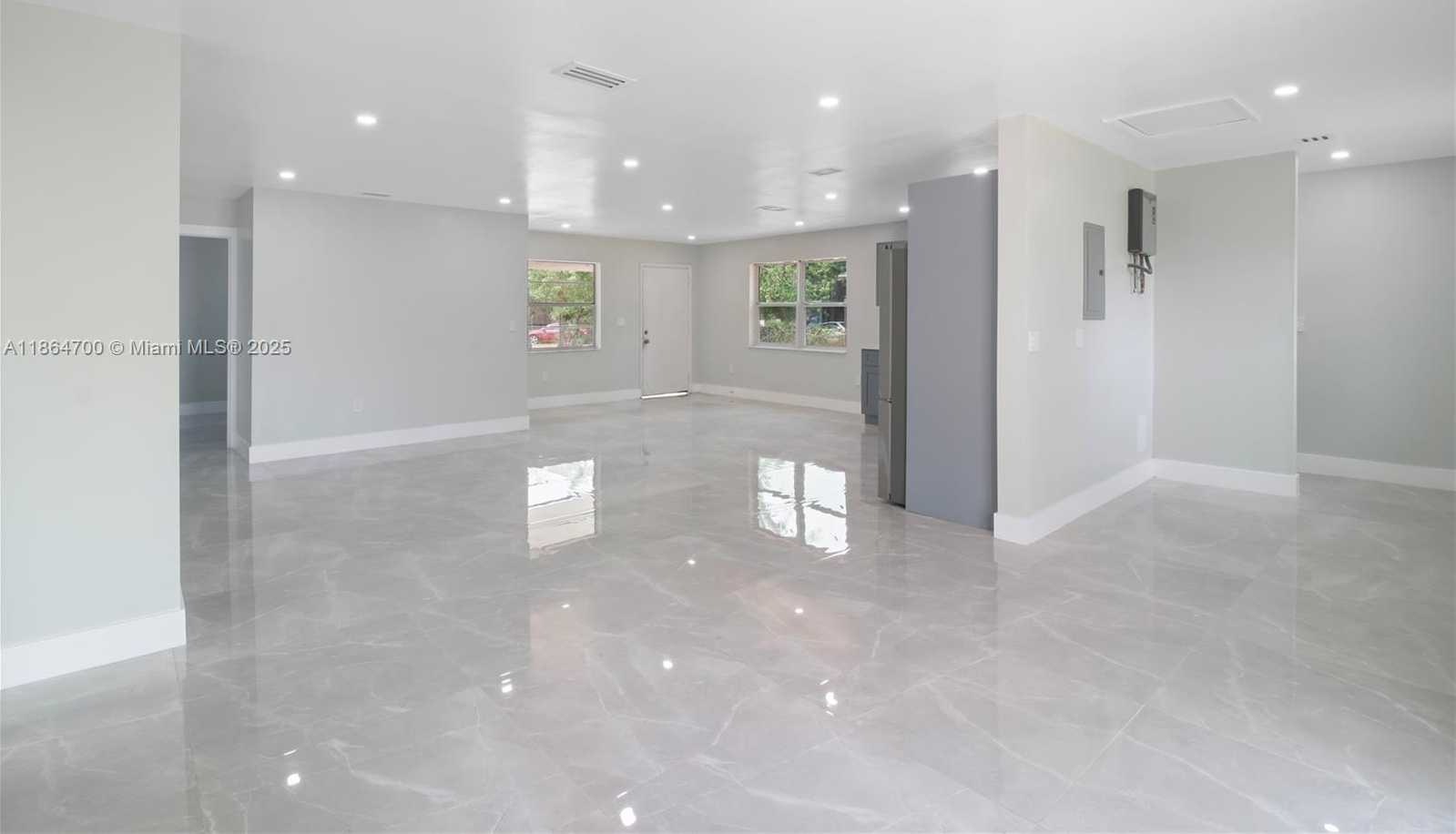 Small Image of 11715 NORTH WEST 22ND CT, Miami Number 19
