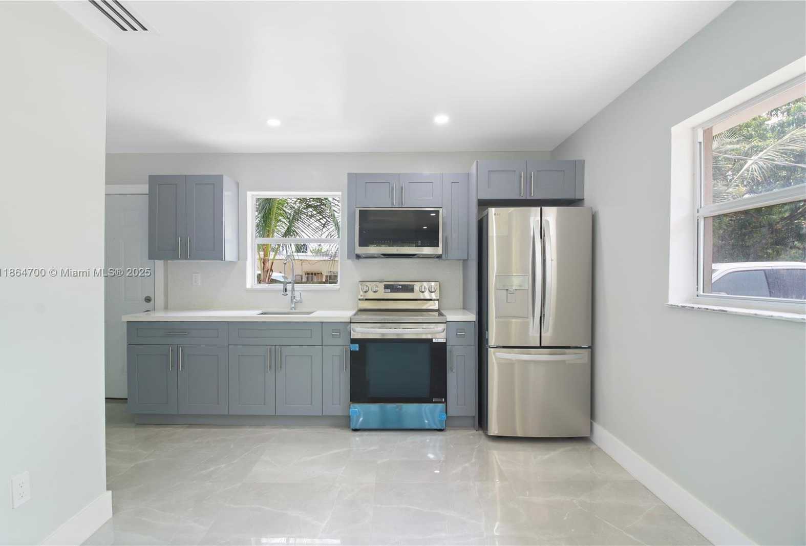 Small Image of 11715 NORTH WEST 22ND CT, Miami Number 37