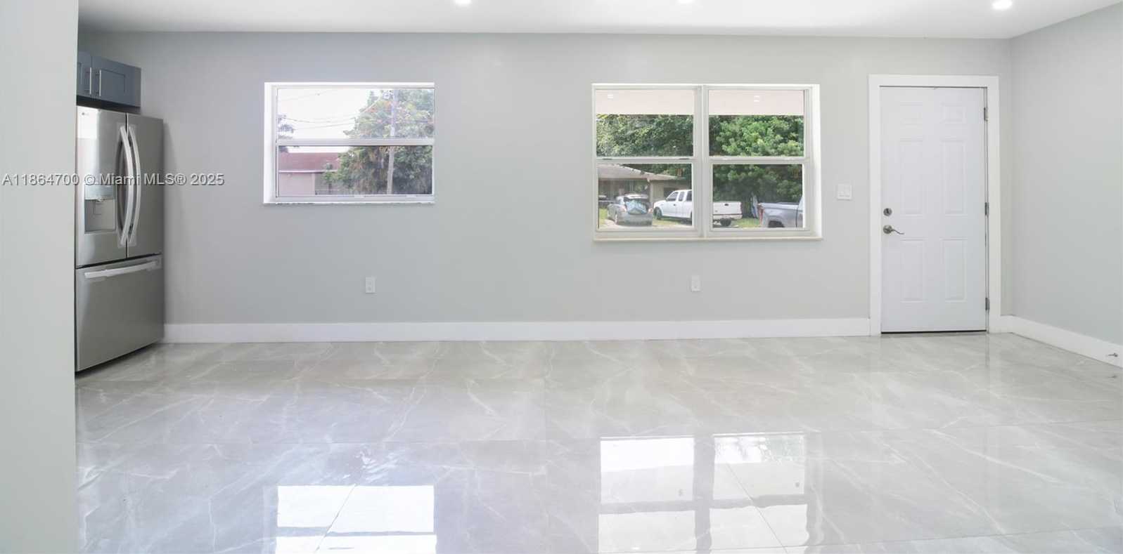 Small Image of 11715 NORTH WEST 22ND CT, Miami Number 41