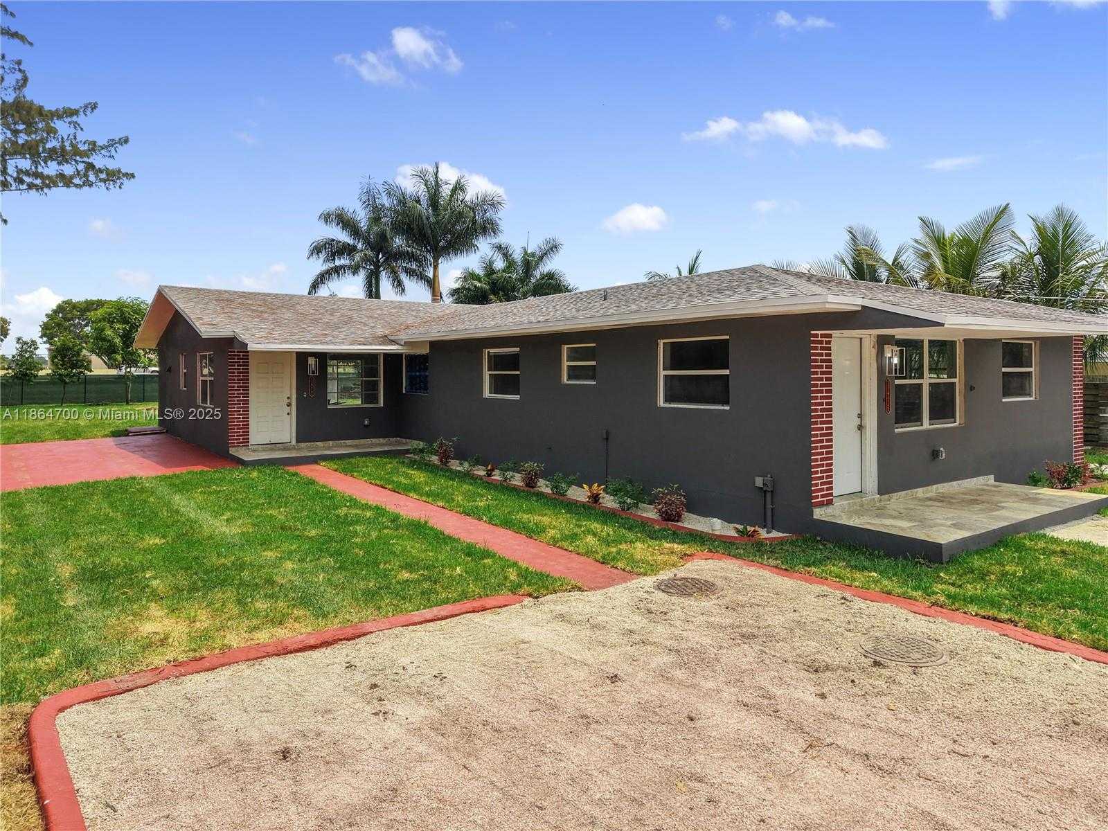 Small Image of 11715 NORTH WEST 22ND CT, Miami Number 50