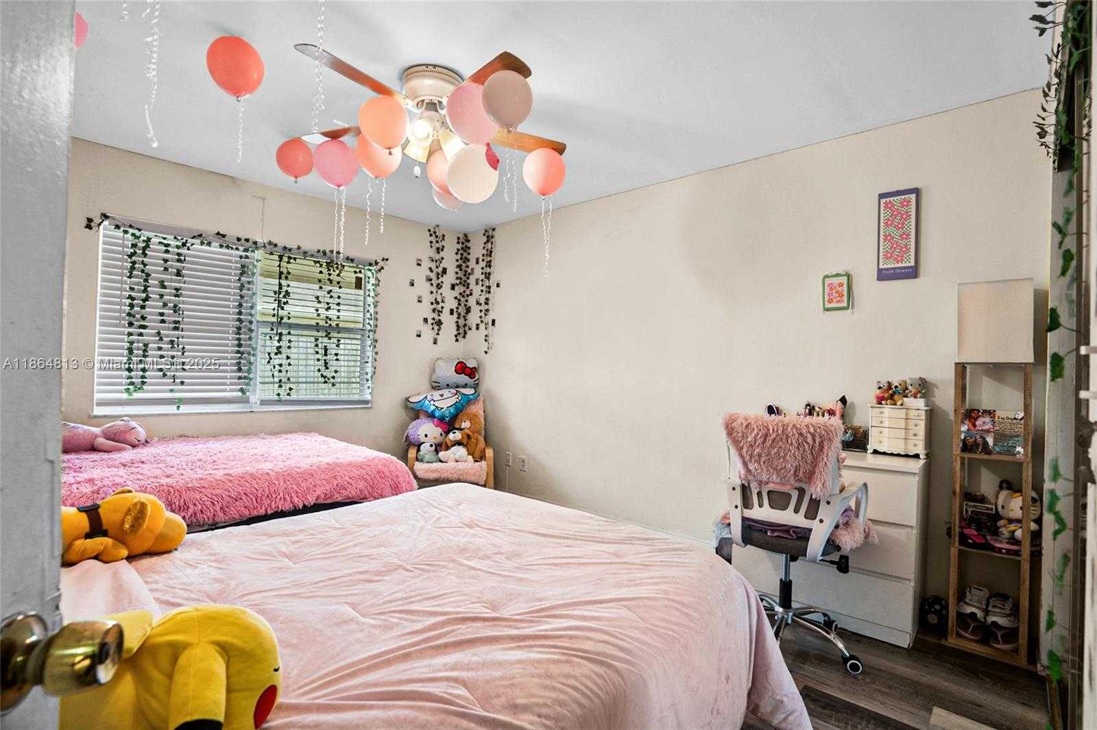 Small Image of 5850 LINCOLN ST #2, Hollywood Number 13