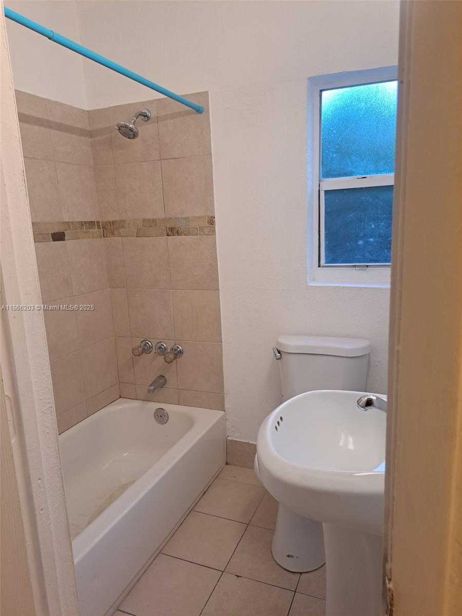 Small Image of 1411 NORTH WEST 55TH TER, Miami Number 13