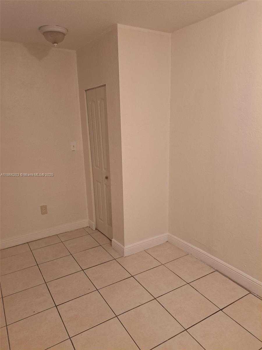 Small Image of 1411 NORTH WEST 55TH TER, Miami Number 5