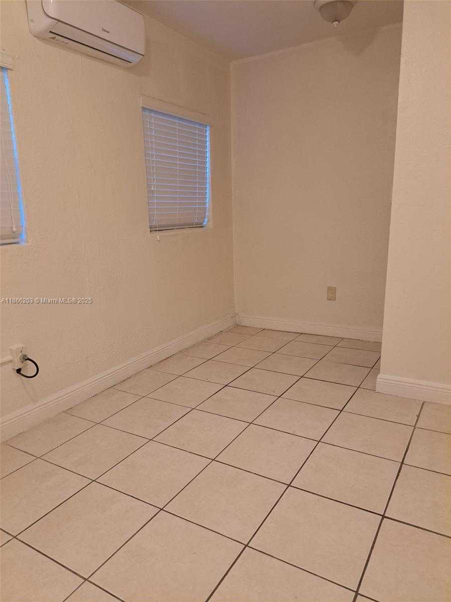 Small Image of 1411 NORTH WEST 55TH TER, Miami Number 6