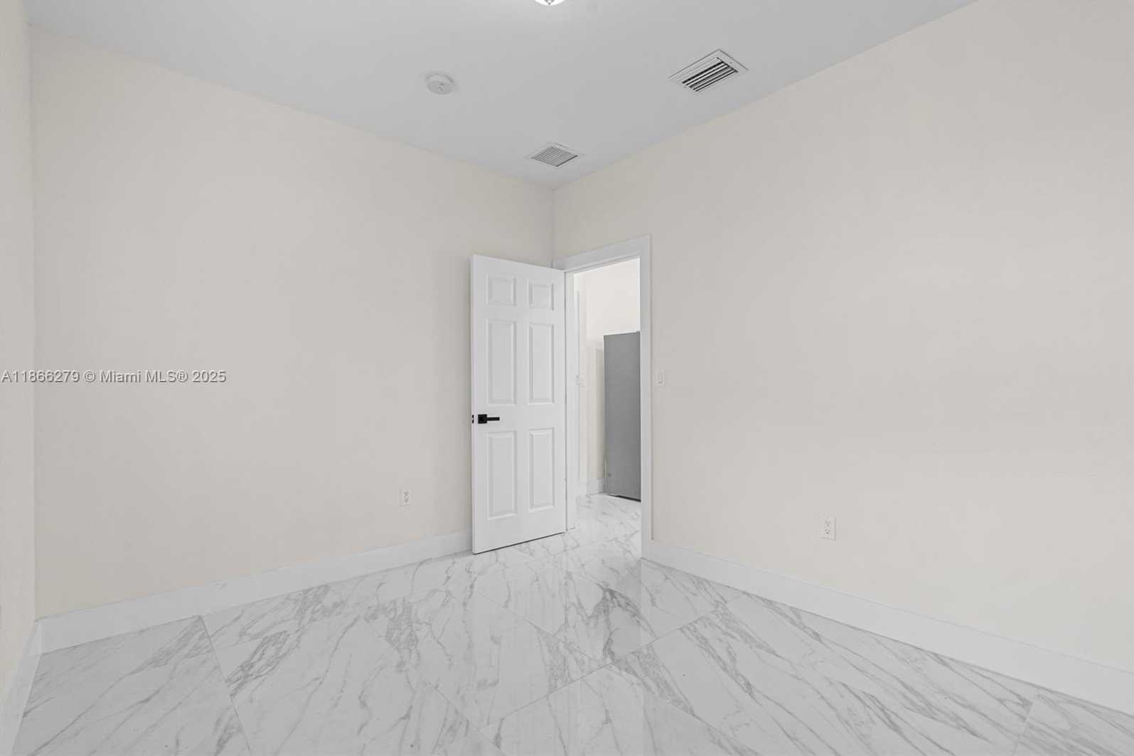 Small Image of 742 NORTH WEST 70TH ST, Miami Number 23