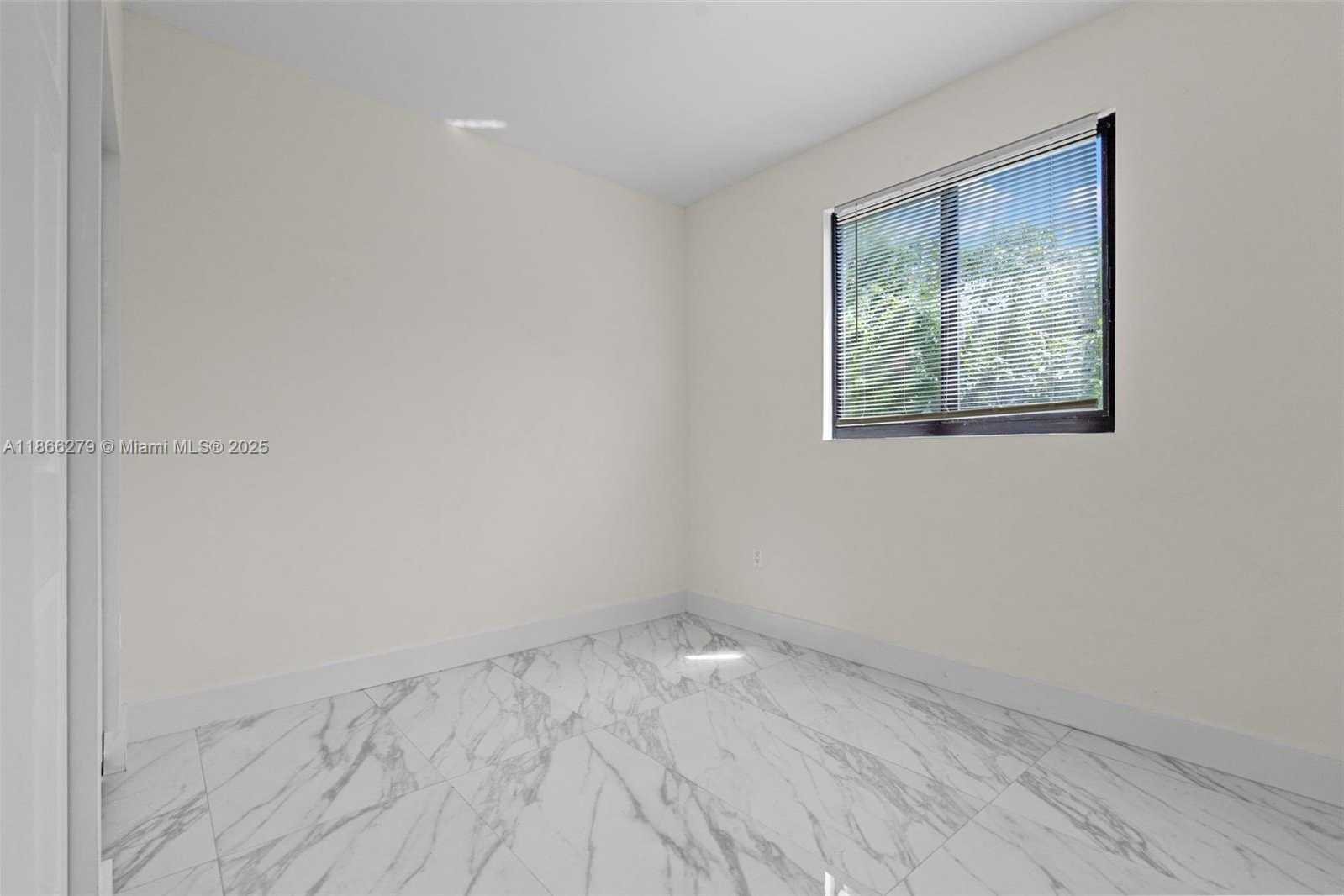 Small Image of 742 NORTH WEST 70TH ST, Miami Number 24