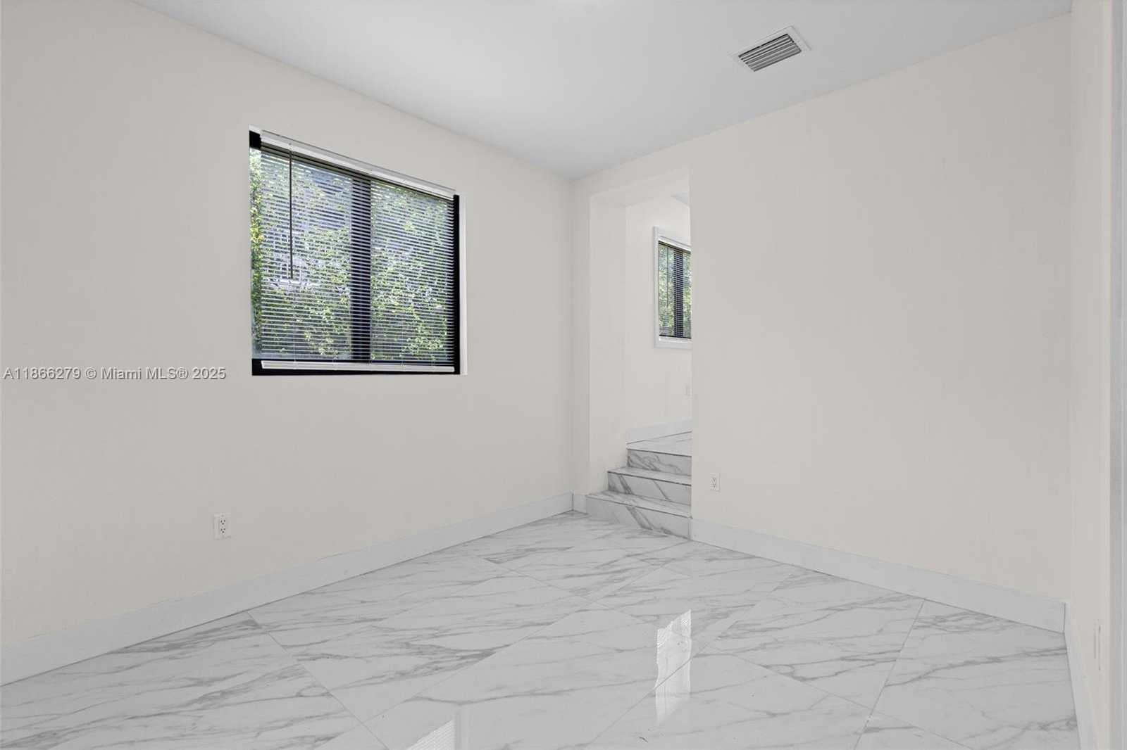 Small Image of 742 NORTH WEST 70TH ST, Miami Number 28