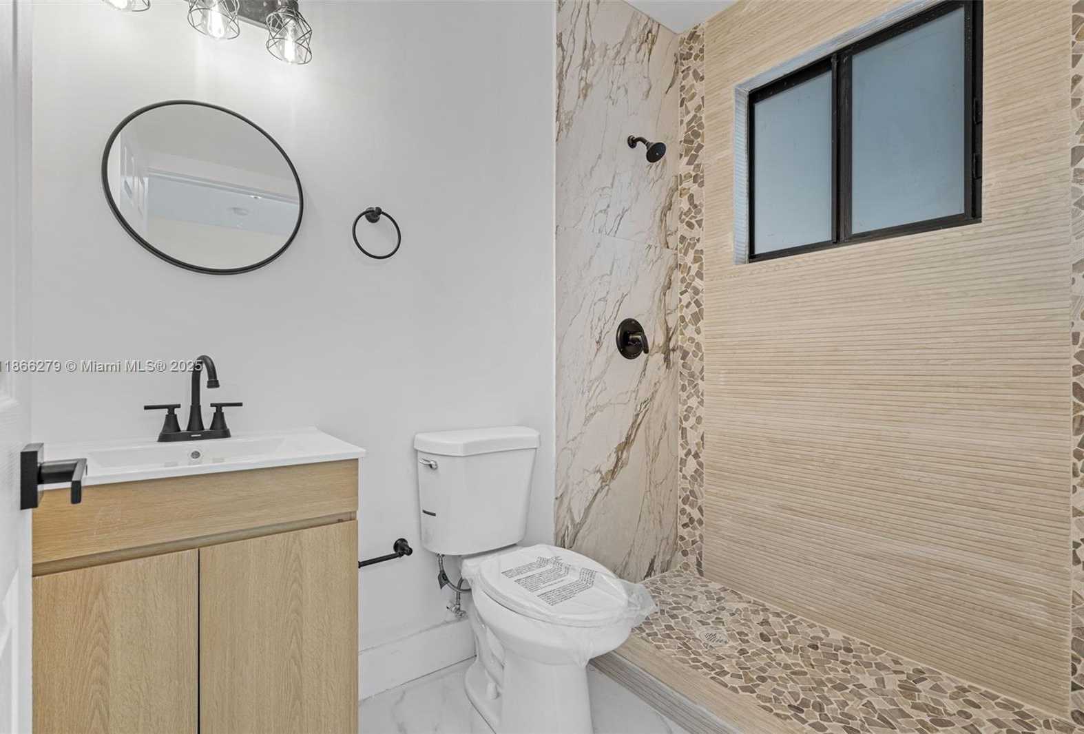 Small Image of 742 NORTH WEST 70TH ST, Miami Number 9