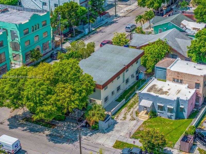 Small Image of 327 SOUTH WEST 13TH AVE, Miami Number 5