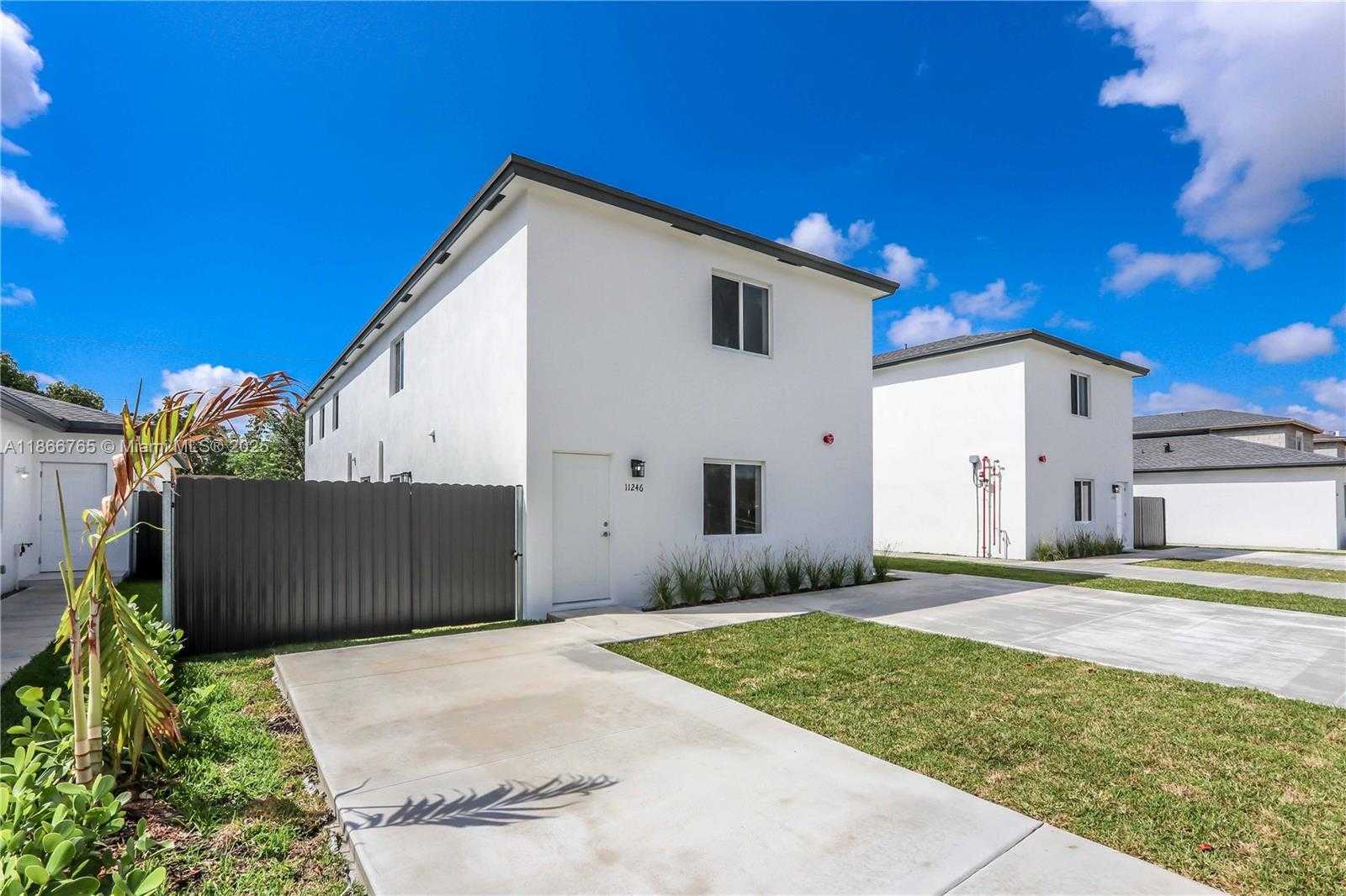 Small Image of 11246 SOUTH WEST 187TH ST, Miami Number 4