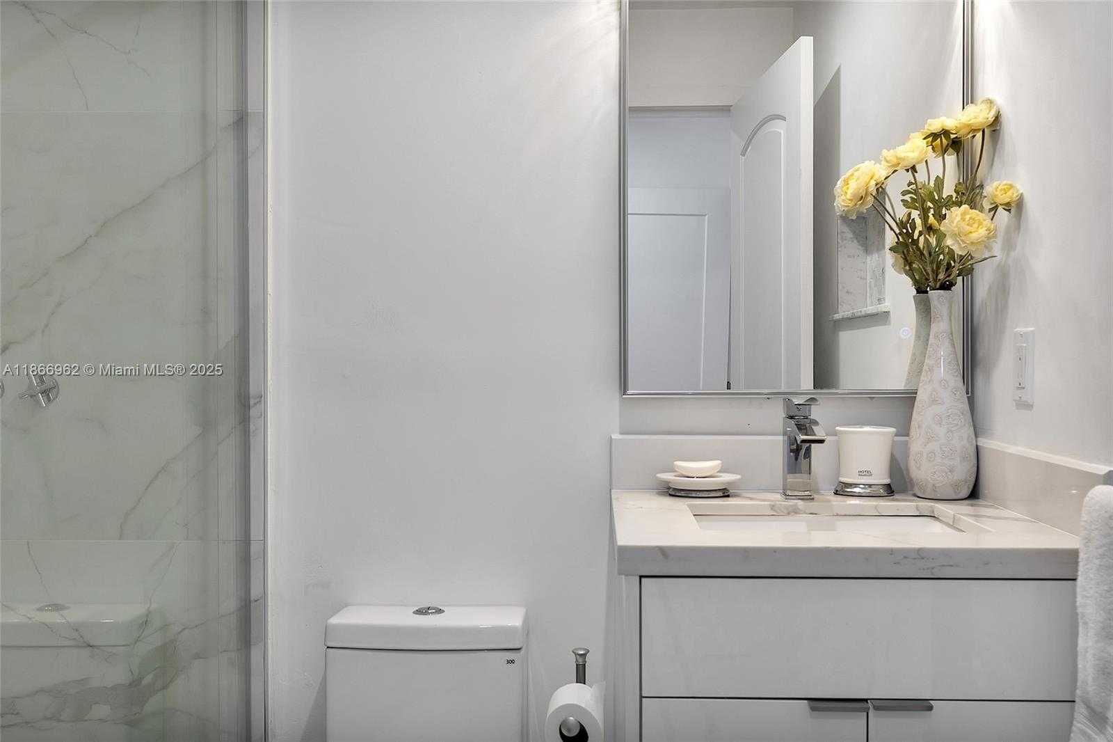 Small Image of 950 SOUTH WEST 30TH ST #2, Fort Lauderdale Number 31