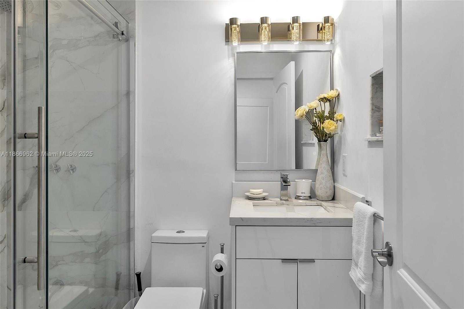 Small Image of 950 SOUTH WEST 30TH ST #2, Fort Lauderdale Number 32