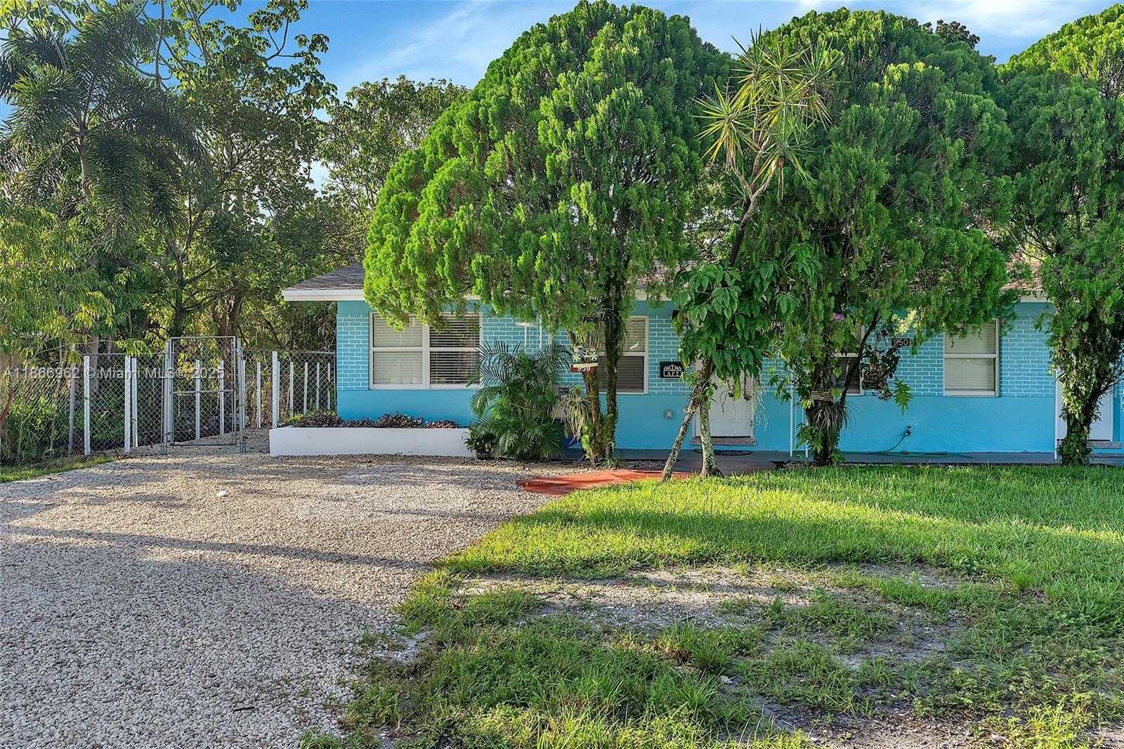 Small Image of 950 SOUTH WEST 30TH ST #2, Fort Lauderdale Number 45