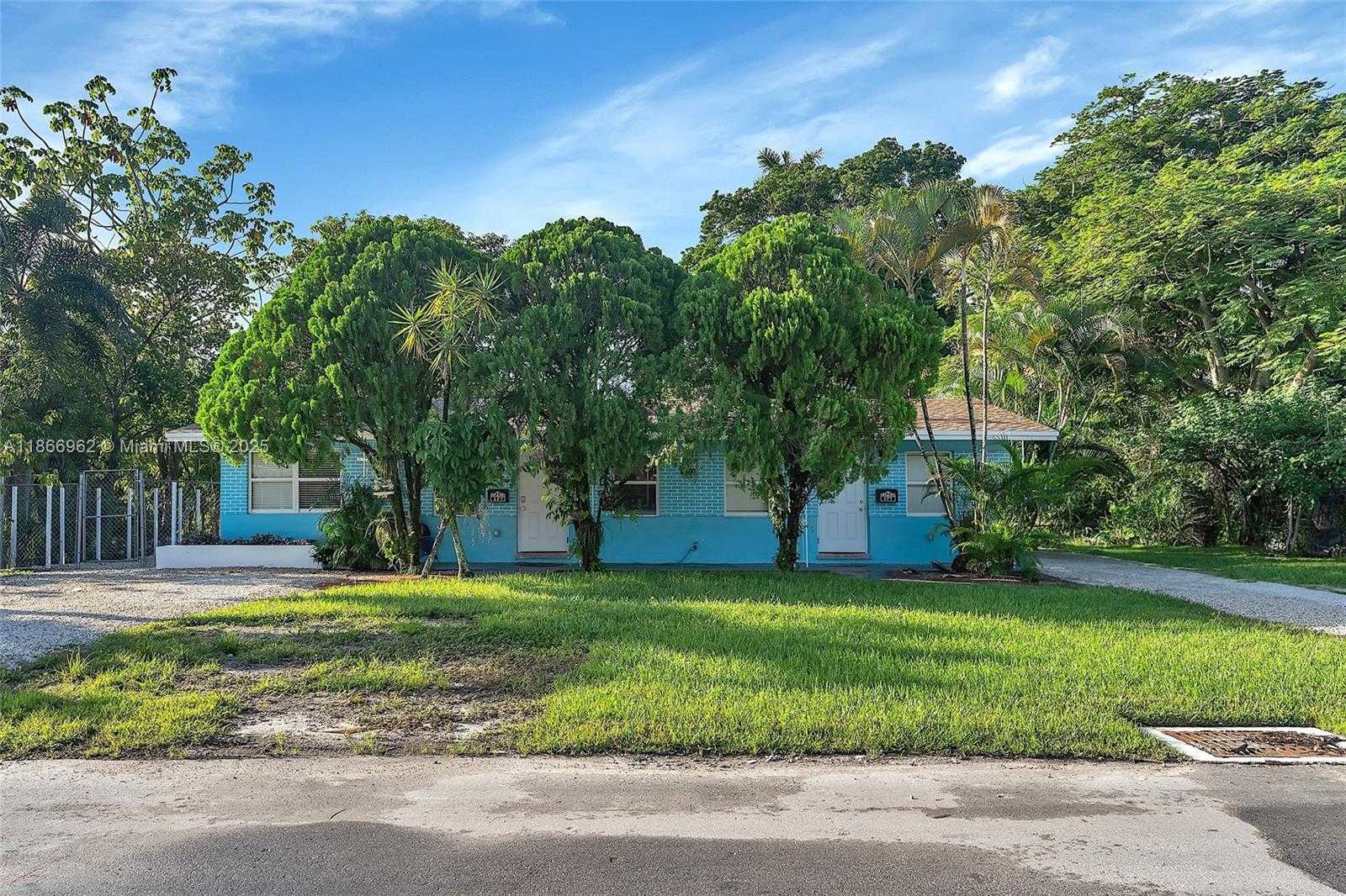 Small Image of 950 SOUTH WEST 30TH ST #2, Fort Lauderdale Number 7