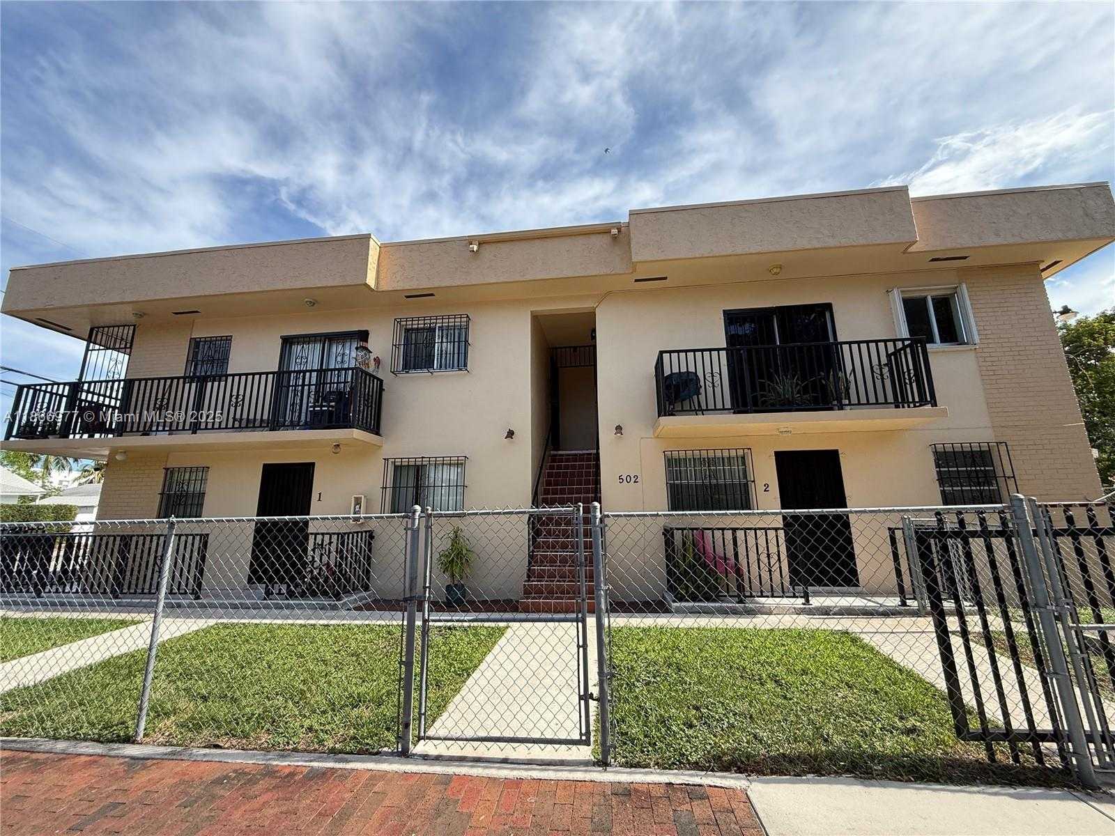 Small Image of 502 SOUTH WEST 13TH AVE #4, Miami Number 16
