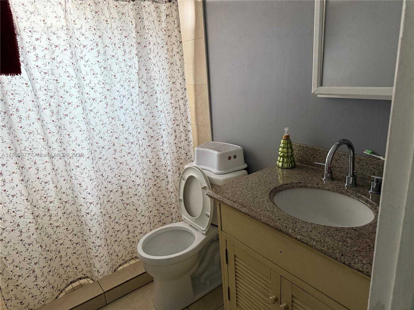 Small Image of 502 SOUTH WEST 13TH AVE #4, Miami Number 25