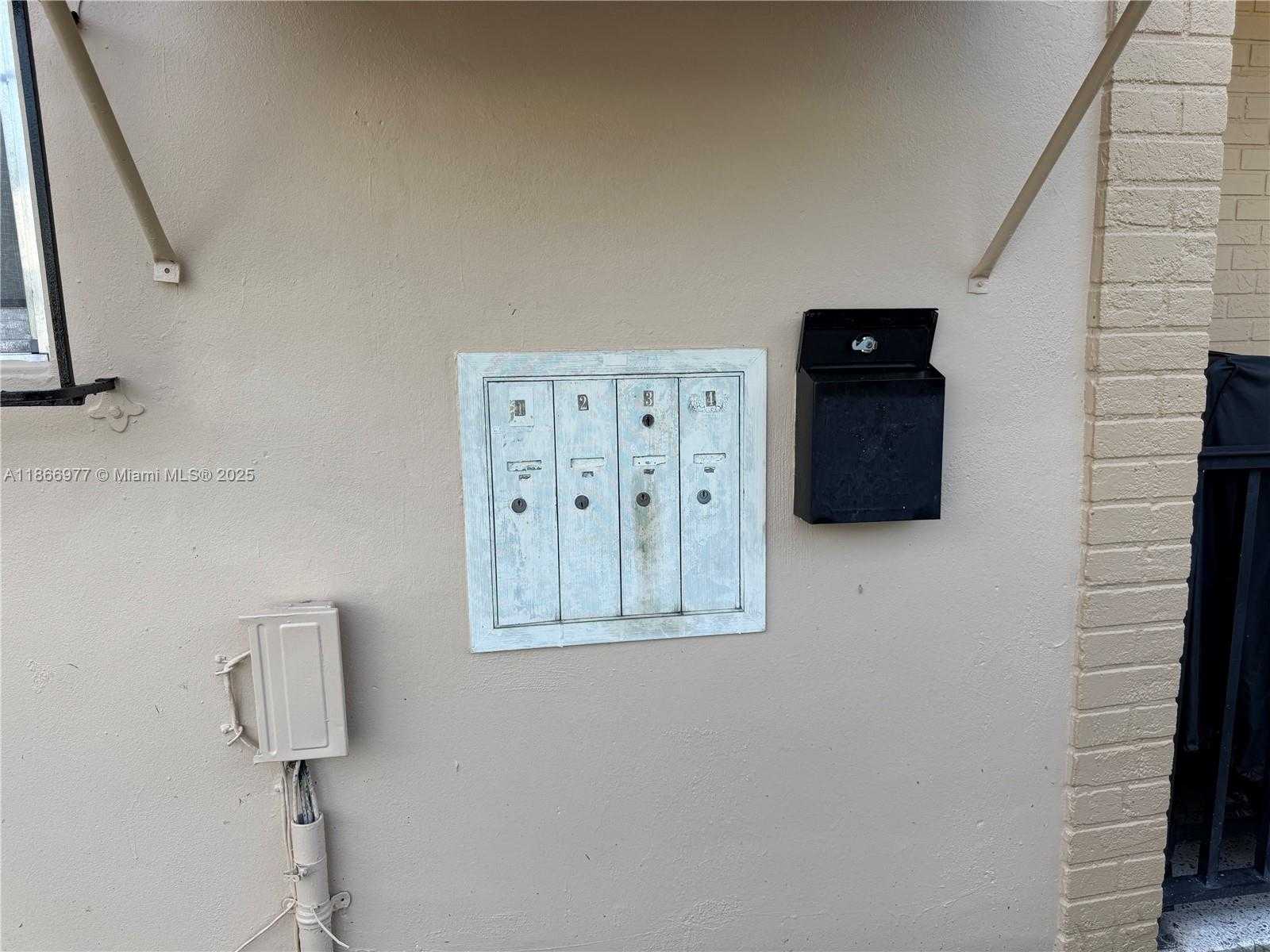 Small Image of 502 SOUTH WEST 13TH AVE #4, Miami Number 32
