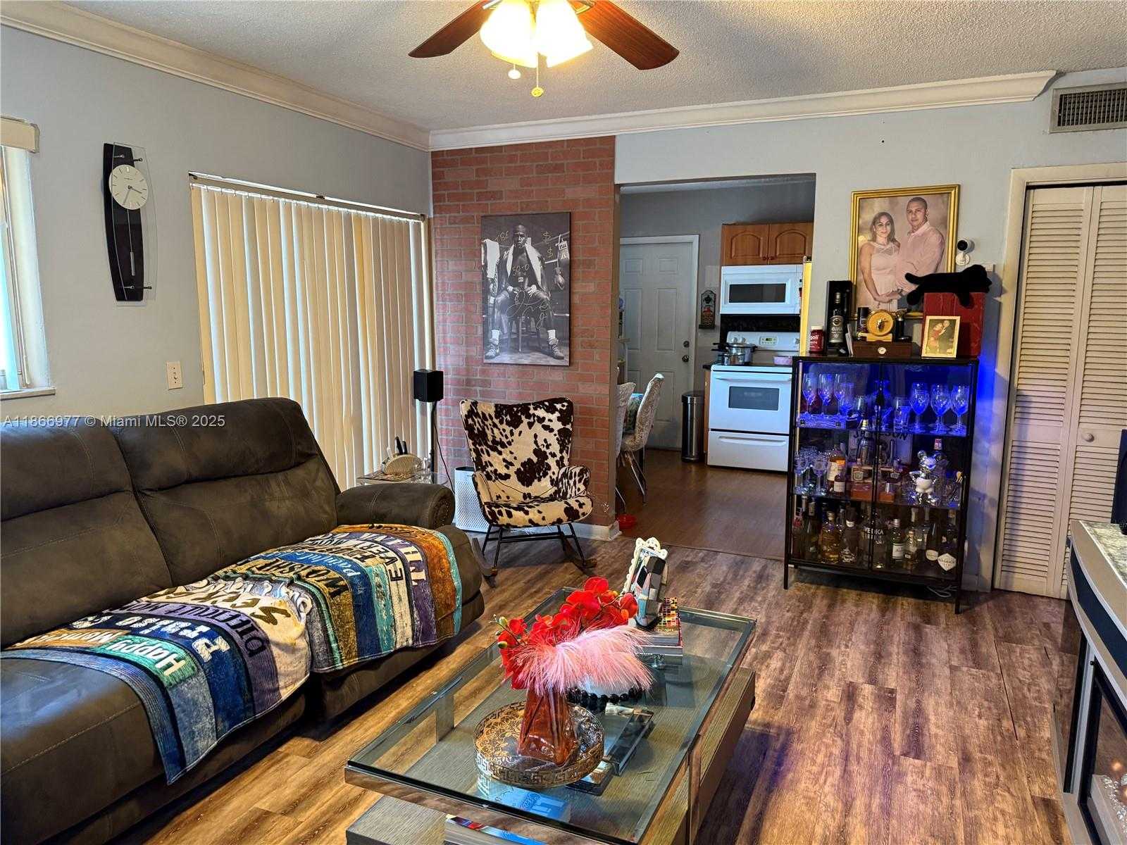 Small Image of 502 SOUTH WEST 13TH AVE #4, Miami Number 38
