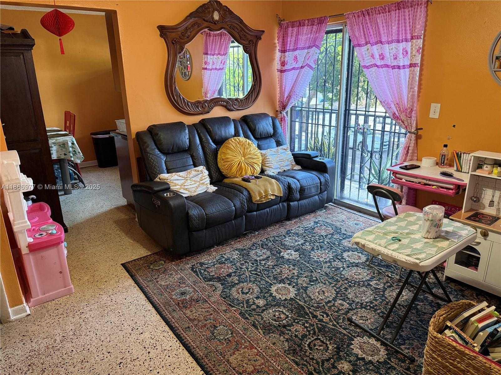Small Image of 502 SOUTH WEST 13TH AVE #4, Miami Number 43